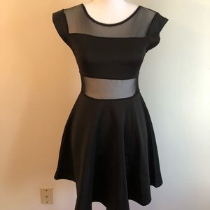 ✨Boohoo Alice Cap Sleeve Mesh Top Skater Dress NWT